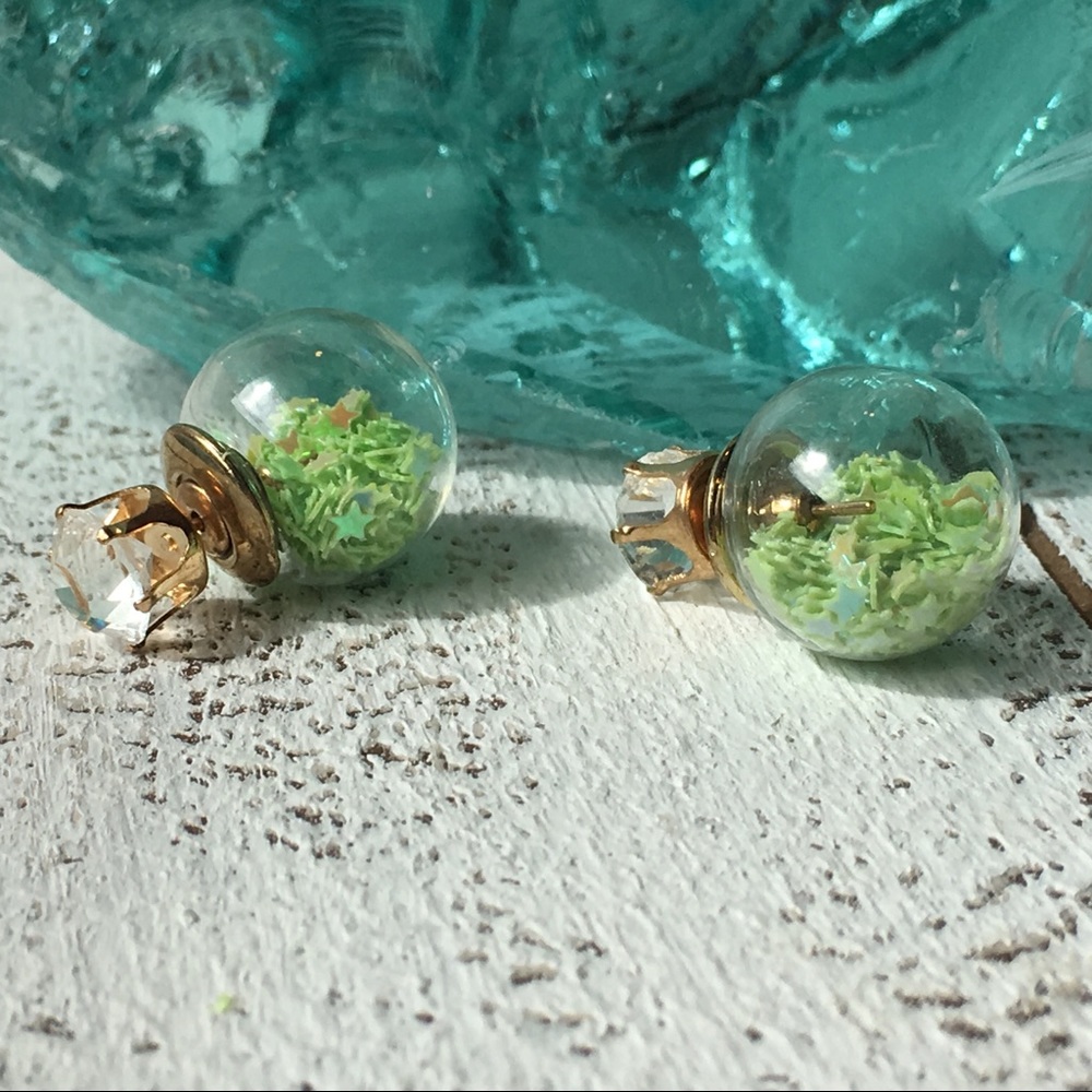 Green Star Double Stud Earrings - Picture 2 of 7